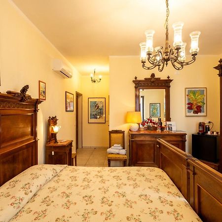 Borgo Santuletta Villa Santa Giuletta Exteriör bild