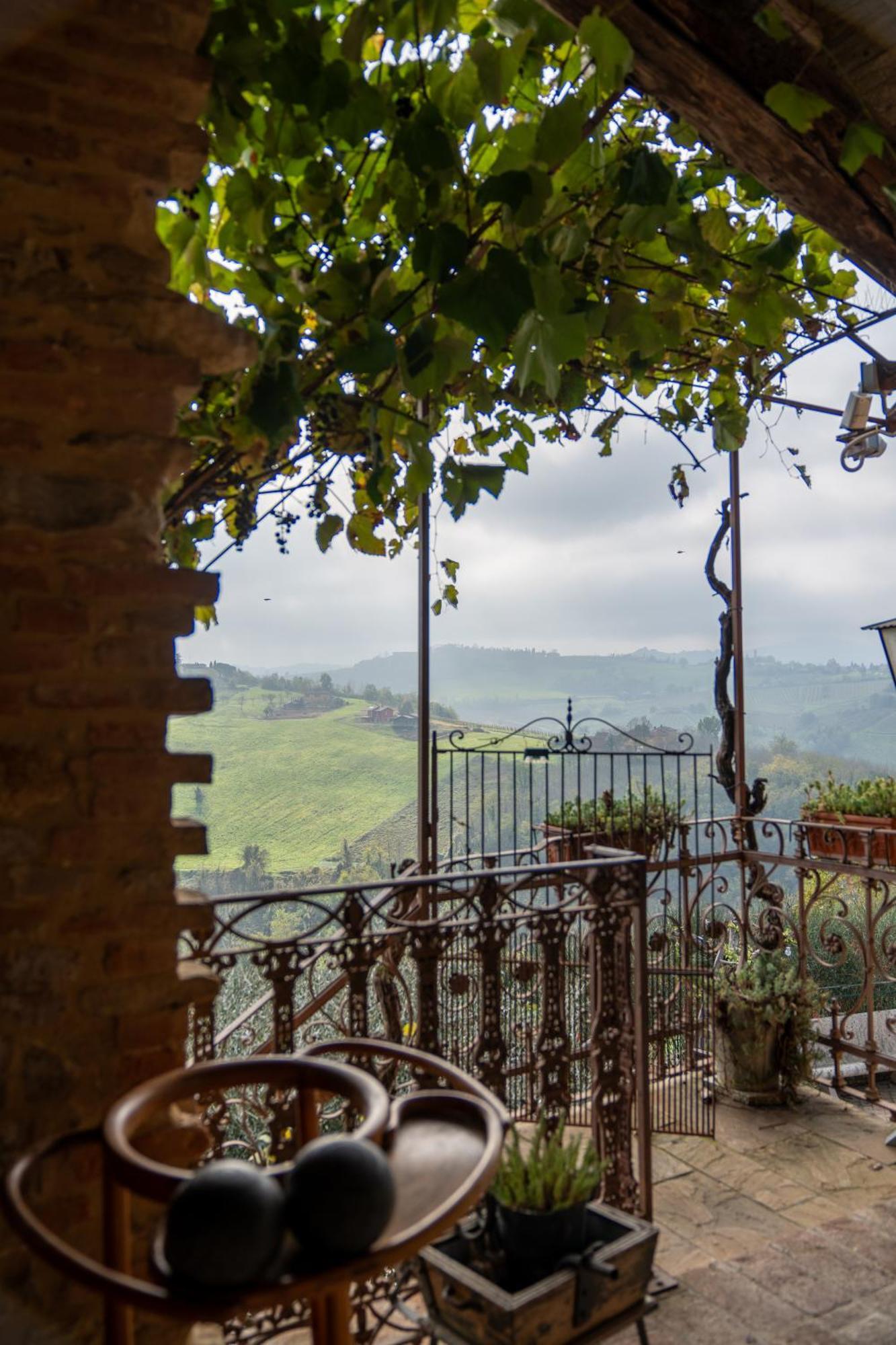 Borgo Santuletta Villa Santa Giuletta Exteriör bild